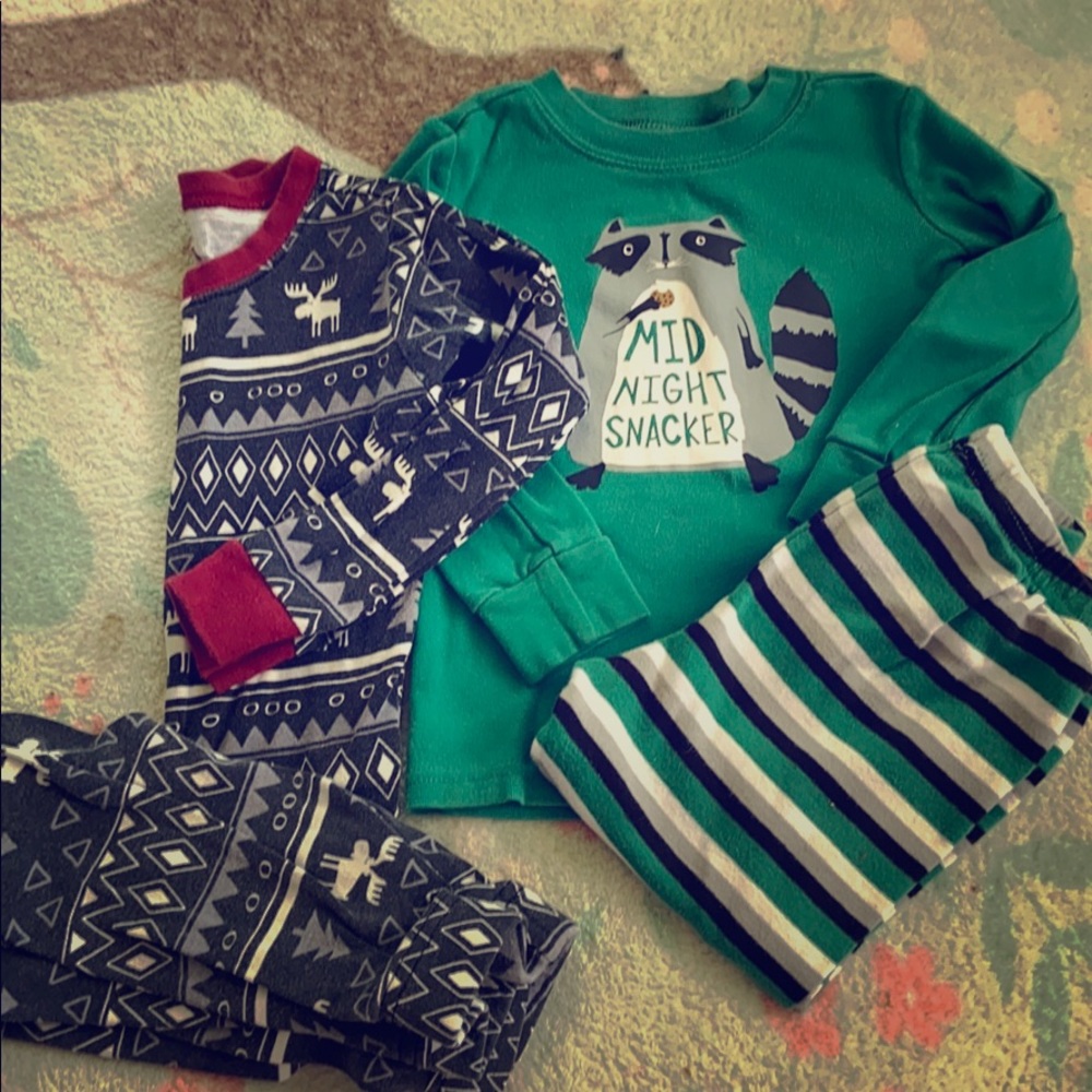 Two pairs of boys pajamas 2t